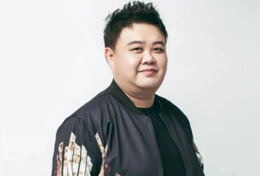 看到孙悦在德云社的地位,难怪他不离开郭德纲,到底是什么地位呢?