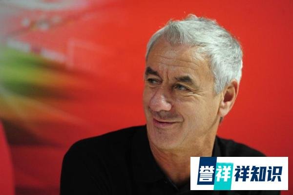 伊恩-拉什谈小将莫顿等:未来可期,建议他们继续留在一线队锻炼