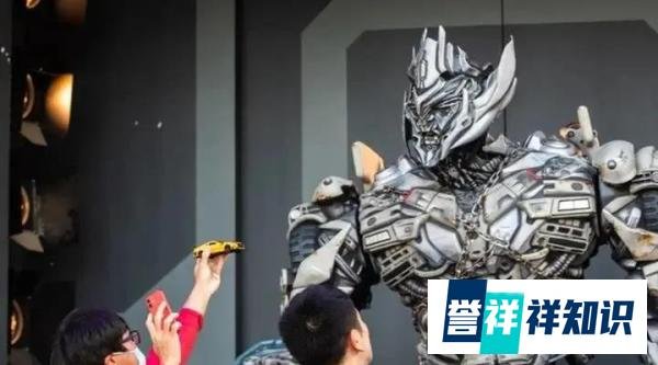 网红威震天频遭