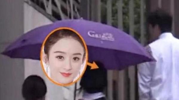 赵丽颖搬离与冯绍峰的家曝光，二人一同现身上海豪宅分家