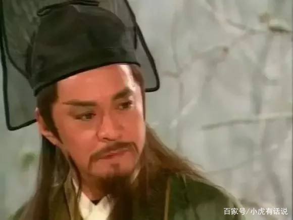 岳不群为何不强攻紫霞神功，却觊觎辟邪剑谱?紫霞神功不厉害吗？