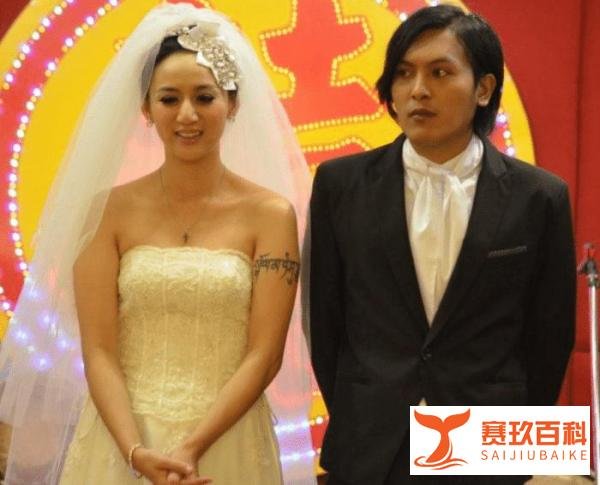 41岁女星结婚8年宣布怀孕!不惧高龄生娃危险,怀孕后仍坚持唱跳