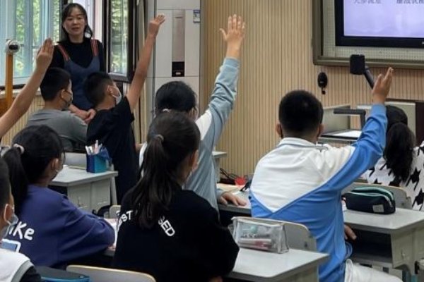 四伏是什么意思