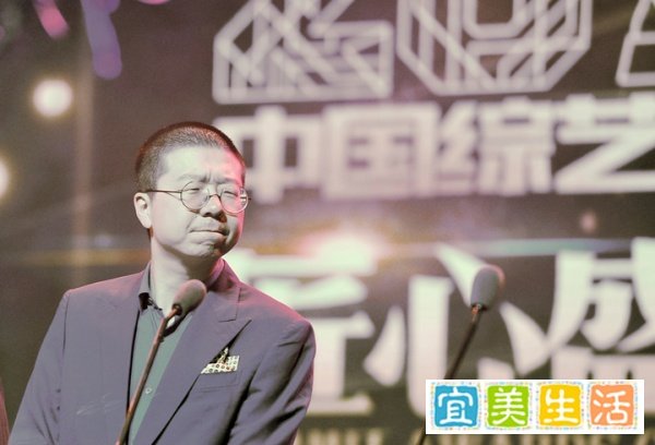 为资本让路！李诞退出笑果文化董事会，正面杠开心麻花才刚开始