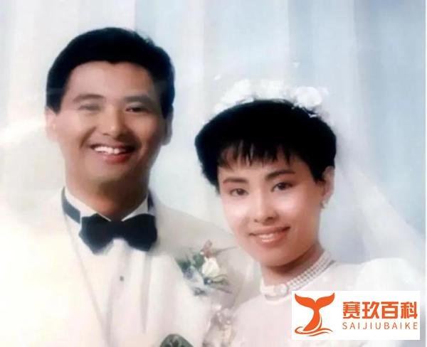 模范夫妻无疑！周润发与妻子的相处模式，温馨又幸福羡煞旁人！