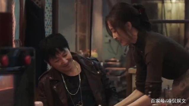 扫黑风暴:看了结局才明白,馄饨店老板娘的作用无可替代,为什么?